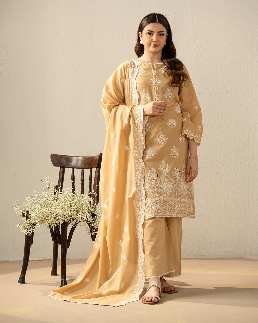 ZARYAN BRAND – Women's Premium Black Embroidered 3-Piece Lawn Suit with Printed Dupatta