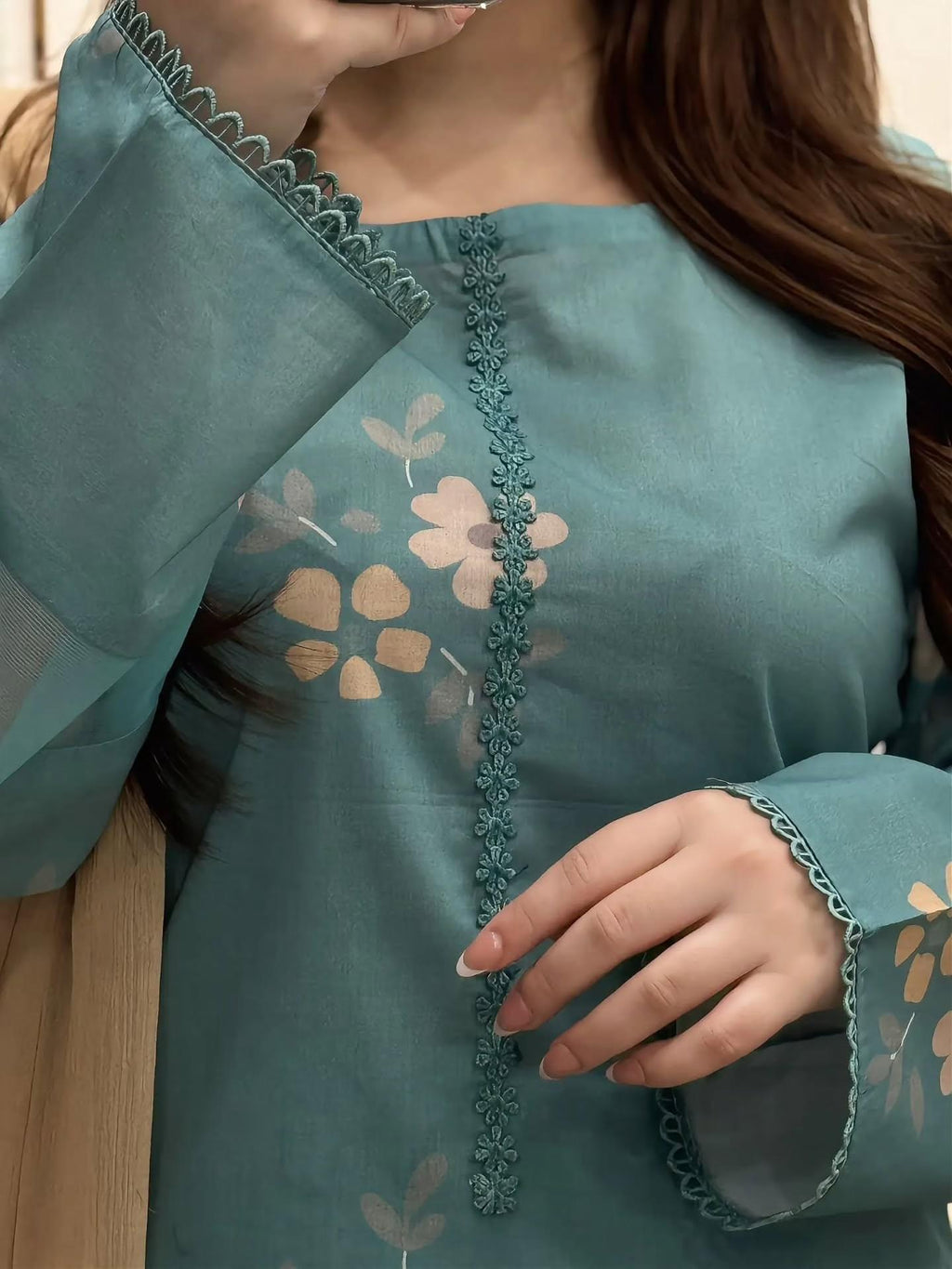 ZARYAN Brand Sky Blue Floral Printed Women's 3-Piece Shalwar Kameez Set with Chiffon Dupatta