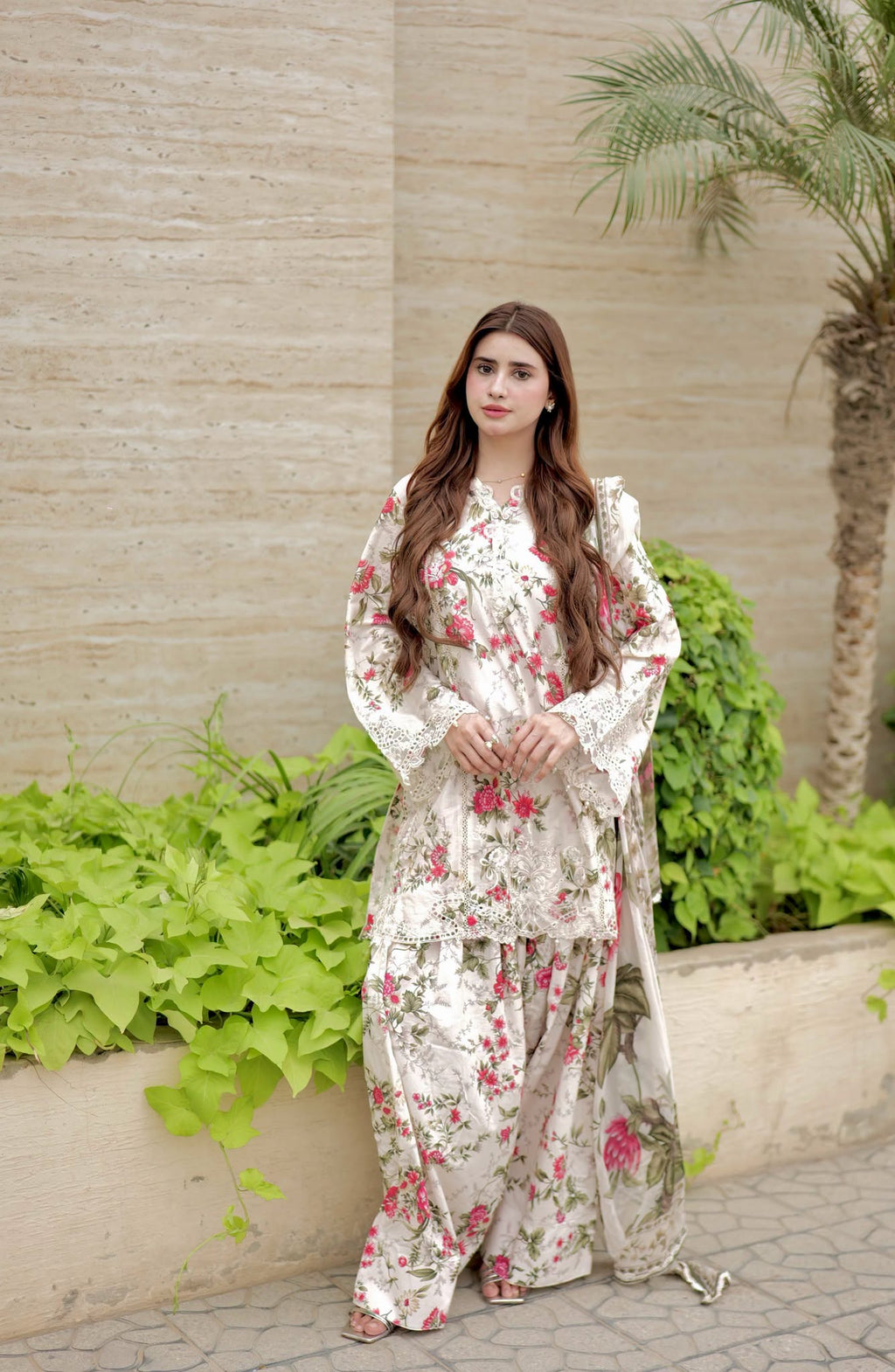 Women's Premium Floral Printed Lawn 3 Piece Suit with Embroidered Lace & Printed Dupatta – White Pink