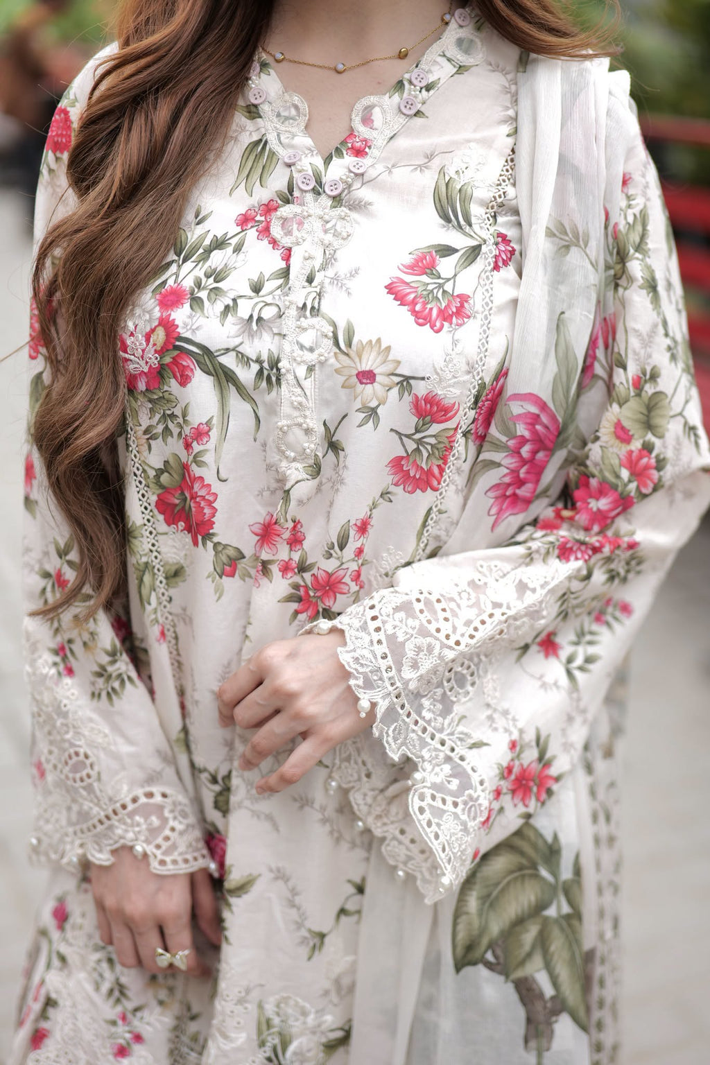 Women's Premium Floral Printed Lawn 3 Piece Suit with Embroidered Lace & Printed Dupatta – White Pink