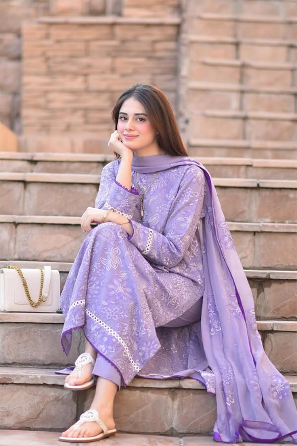 ZARYAN BRAND Women's Lavender Embroidered Lawn 3 Piece Suit | Premium Pakistani Unstitched Dress