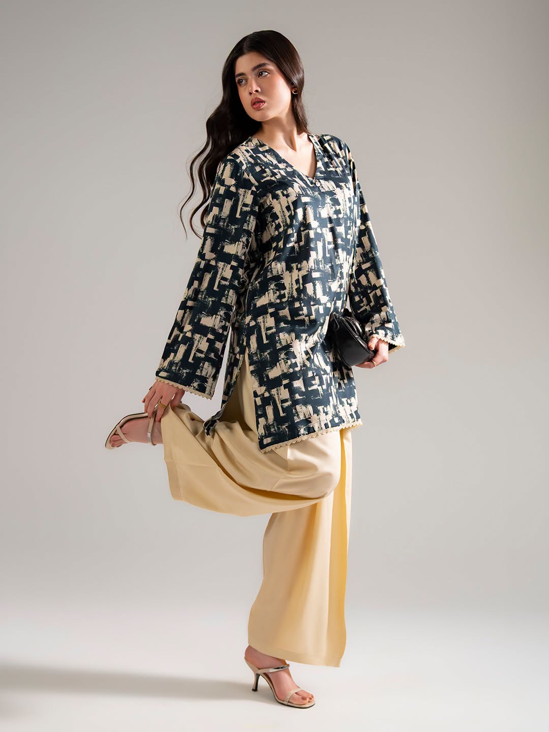 ZARYAN BRAND Women's Black & Beige Printed 2 Piece Co-Ord Set | Premium Pakistani Casual Wear