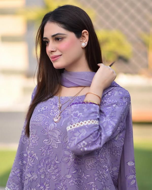 ZARYAN BRAND Women's Lavender Embroidered Lawn 3 Piece Suit | Premium Pakistani Unstitched Dress